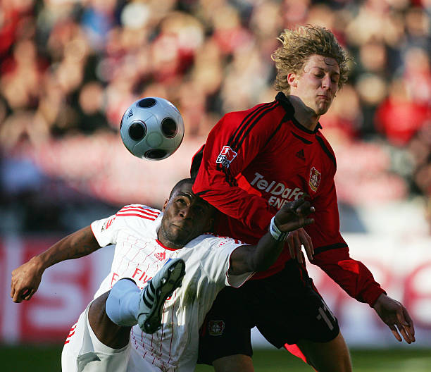 了其不俗的 了其不俗的