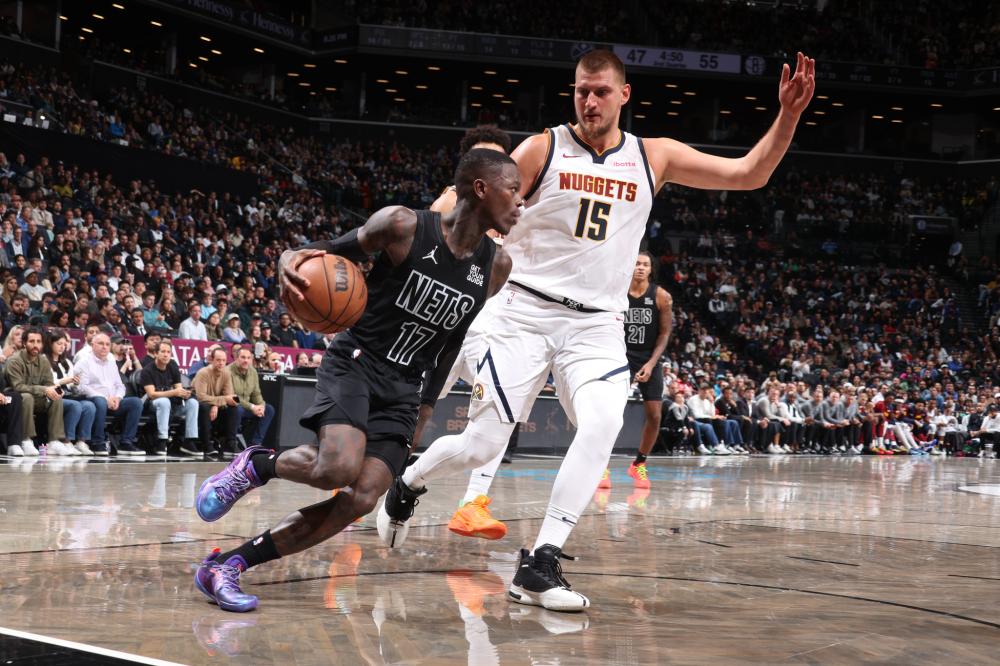 通过强调团 通过强调团